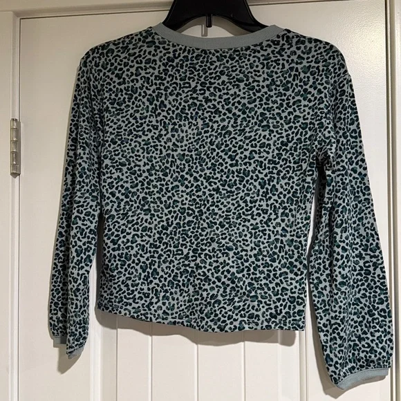 All in Motion Leopard Print Long Sleeve Top - Green - Picture 3 of 4